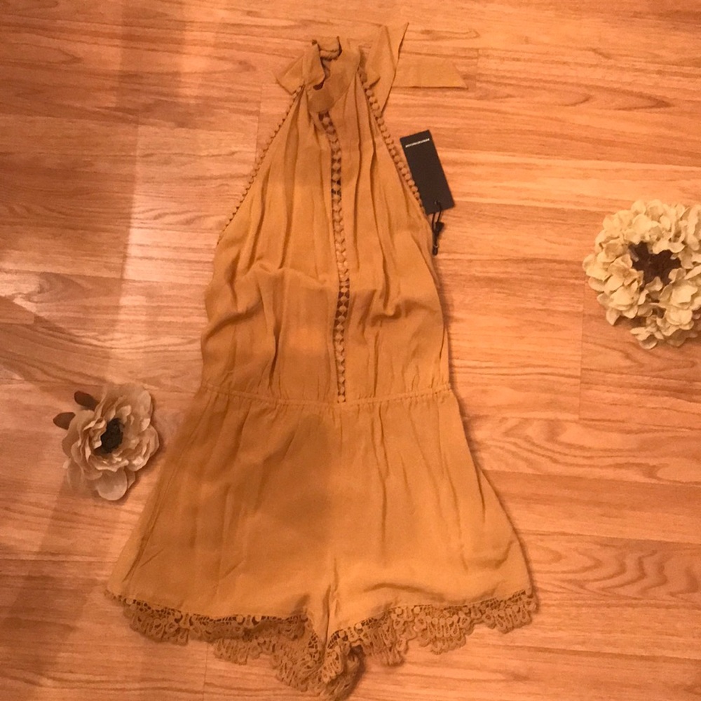 Backless romper